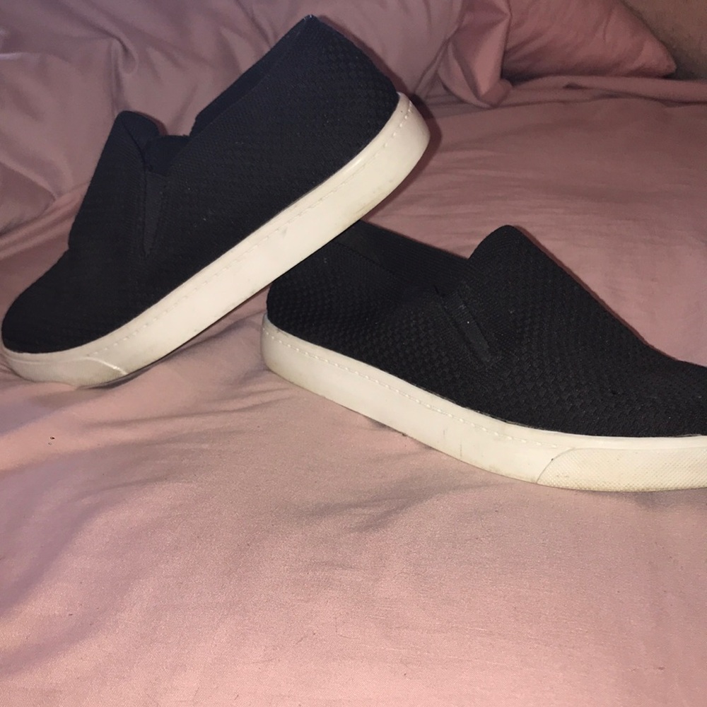 UNR8ED BLACK Shoes